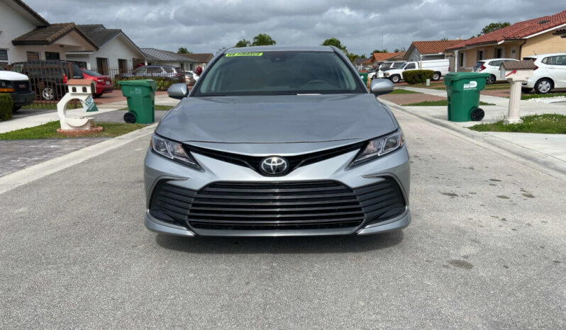 
								2023 TOYOTA CAMRY LE full									