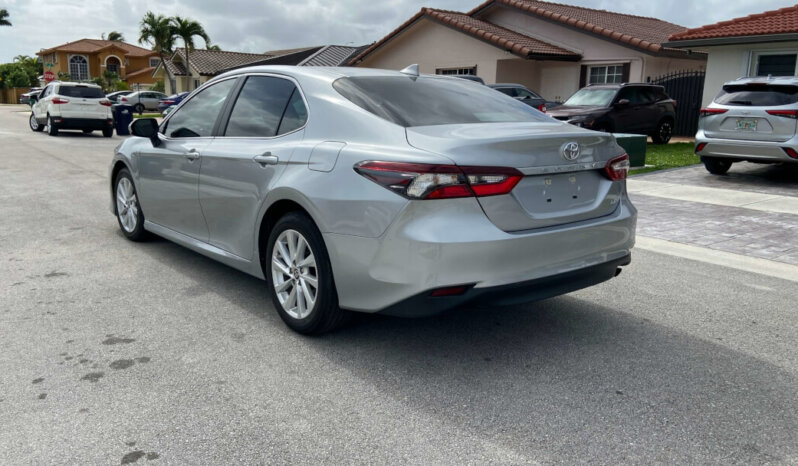 
								2023 TOYOTA CAMRY LE full									